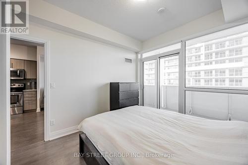 1201 - 55 Speers Road, Oakville, ON - Indoor Photo Showing Bedroom