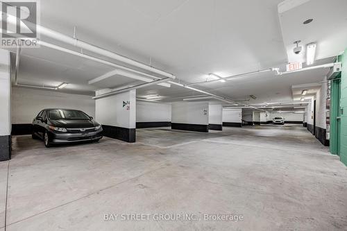 1201 - 55 Speers Road, Oakville, ON - Indoor Photo Showing Garage