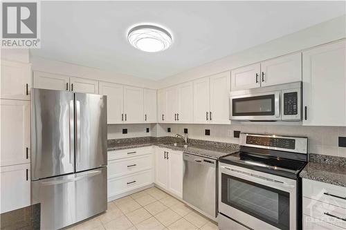 960 Teron Road Unit#211, Ottawa, ON - Indoor Photo Showing Kitchen