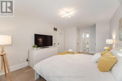 189 Patna Crescent, Vaughan, ON - Indoor Photo Showing Bedroom