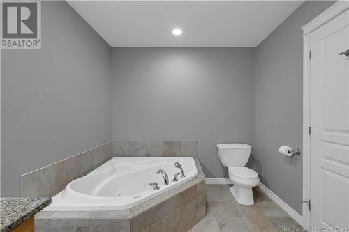 142 Royal Oaks Boulevard, Moncton, NB - Indoor Photo Showing Bathroom