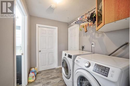 201 Pleasant Boulevard, Georgina, ON - Indoor Photo Showing Laundry Room