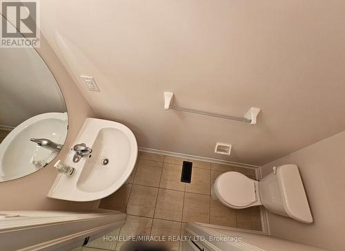 13 Goulston Street, Brampton, ON - Indoor Photo Showing Bathroom