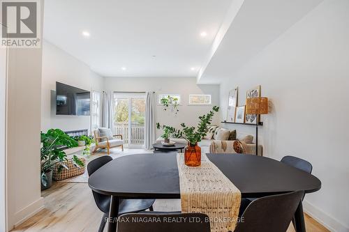 104 Broadway Avenue, St. Catharines (436 - Port Weller), ON - Indoor Photo Showing Dining Room