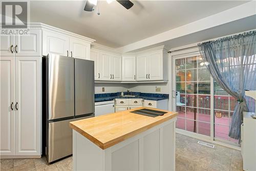 273 Reynolds Drive, Brockville, ON - Indoor Photo Showing Kitchen