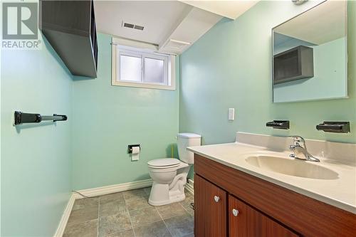 273 Reynolds Drive, Brockville, ON - Indoor Photo Showing Bathroom