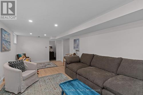 1220 Humberside Drive, Kingston (North Of Taylor-Kidd Blvd), ON - Indoor Photo Showing Living Room