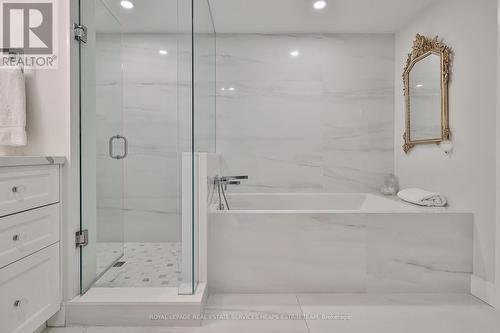 337 - 40 Oaklands Avenue, Toronto, ON - Indoor Photo Showing Bathroom