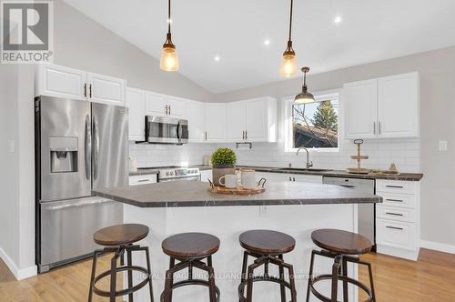 42 Walt Street, Brighton, ON - Indoor Photo Showing Kitchen With Double Sink With Upgraded Kitchen