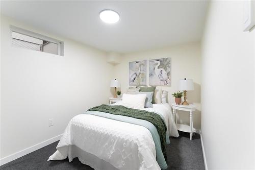 352 Mcmeans Avenue, Winnipeg, MB - Indoor Photo Showing Bedroom