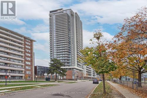 1902 - 32 Forest Manor, Toronto, ON - Outdoor With Facade