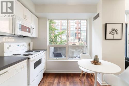 210 - 800 King Street W, Toronto, ON - Indoor Photo Showing Kitchen