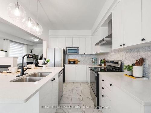 111 Closson Dr, Whitby, ON - Indoor Photo Showing Kitchen With Double Sink With Upgraded Kitchen