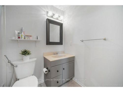 29 Don Head Village Blvd, Richmond Hill, ON - Indoor Photo Showing Bathroom