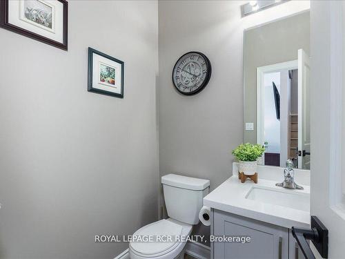 20 Alan Williams Tr, Uxbridge, ON - Indoor Photo Showing Bathroom