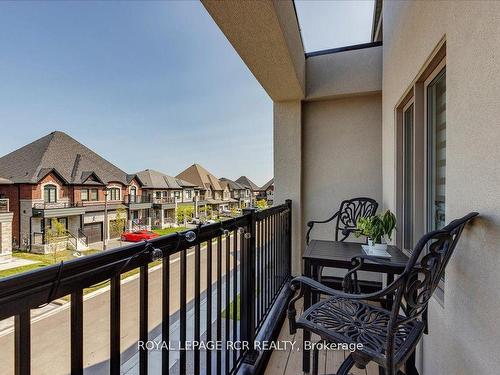 20 Alan Williams Tr, Uxbridge, ON - Outdoor With Balcony With Exterior