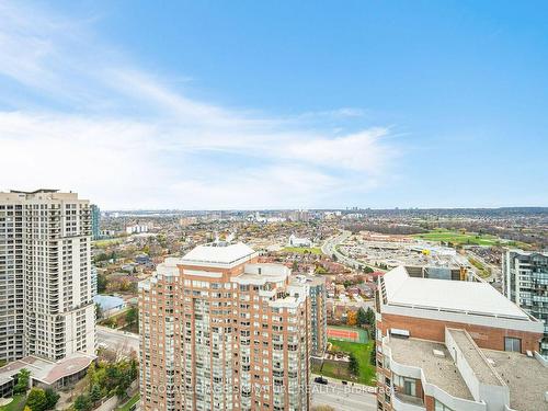 3008-330 Burnhamthorpe Rd W, Mississauga, ON - Outdoor With View