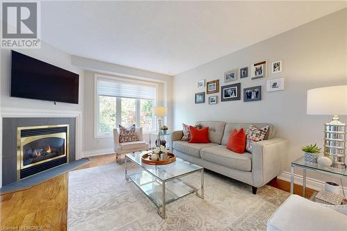 2215 Cleaver Avenue Unit# 6, Burlington, ON - Indoor Photo Showing Living Room With Fireplace