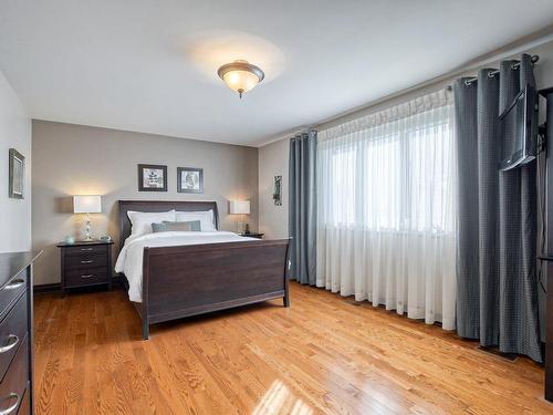 Chambre Ã  coucher principale - 924 Rue De La Richardière, Boucherville, QC - Indoor Photo Showing Bedroom