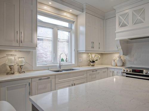 Kitchen - 687 Rue Des Églantiers, Boucherville, QC - Indoor Photo Showing Kitchen With Double Sink