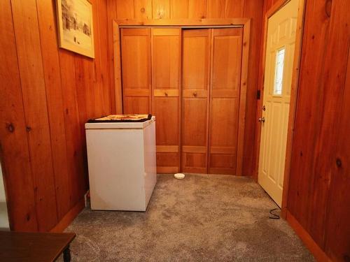 931 Christie Avenue, Fort Frances, ON - Indoor Photo Showing Other Room