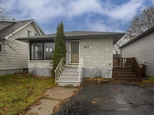 725 Ernestine Avenue, Thunder Bay, ON - Outdoor