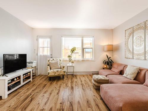 Salon - 6550  - 6554 29E Avenue, Montréal (Rosemont/La Petite-Patrie), QC - Indoor Photo Showing Living Room