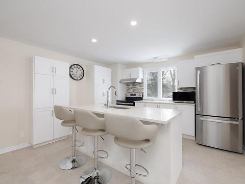 Kitchen - 198 Rue St-François, Rigaud, QC - Indoor Photo Showing Kitchen With Upgraded Kitchen