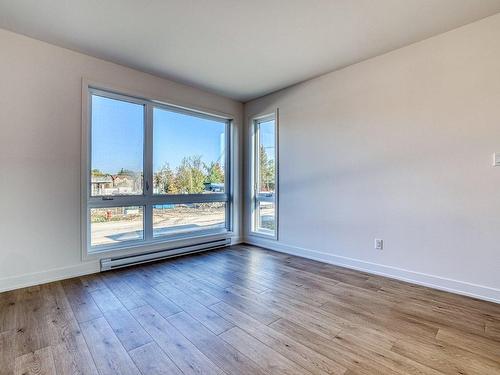 Living room - 372 Rue Des Becs-Scie, Gatineau (Masson-Angers), QC - Indoor Photo Showing Other Room