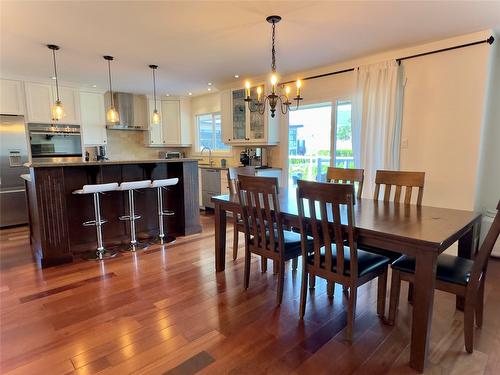 523 Stonor Street, Summerland, BC - Indoor Photo Showing Dining Room