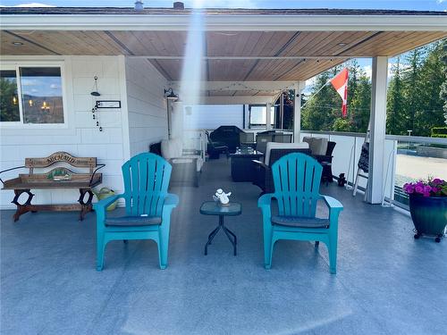 523 Stonor Street, Summerland, BC - Outdoor With Deck Patio Veranda With Exterior