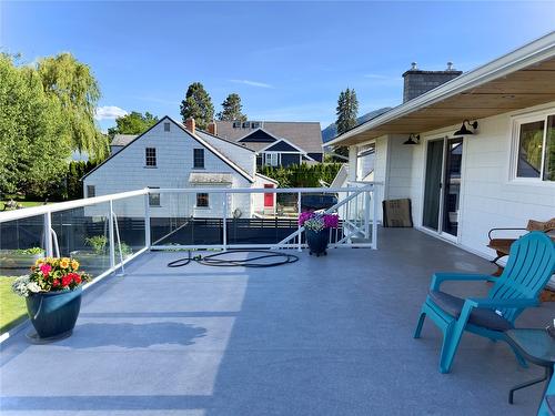 523 Stonor Street, Summerland, BC - Outdoor With Deck Patio Veranda