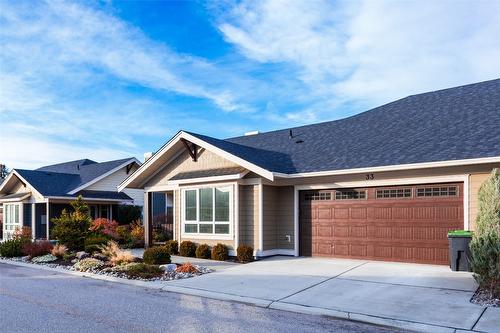 33-1960 Klo Road, Kelowna, BC - Outdoor With Facade