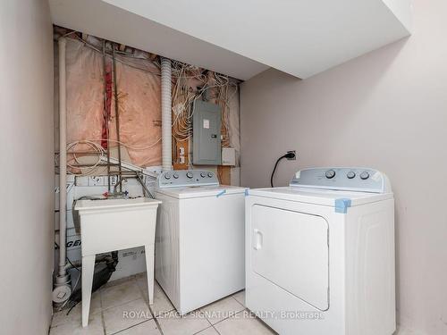 7 Salt Dr, Ajax, ON - Indoor Photo Showing Laundry Room