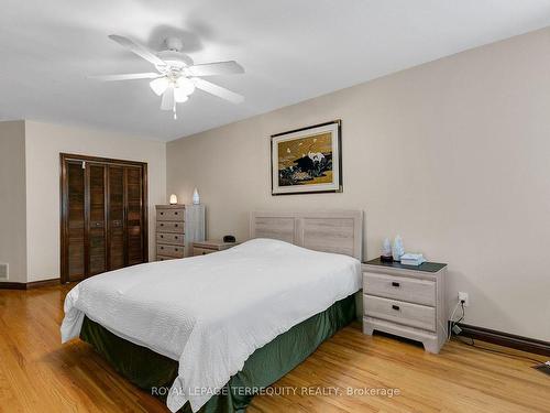 7 Canton Ave, Toronto, ON - Indoor Photo Showing Bedroom