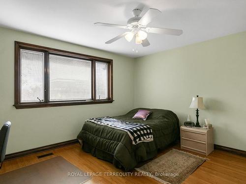 7 Canton Ave, Toronto, ON - Indoor Photo Showing Bedroom