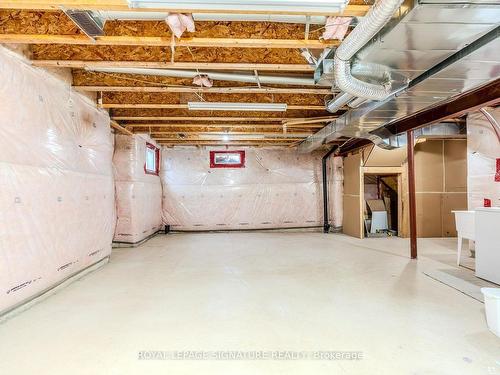 6366 Dilalla Cres, Niagara Falls, ON - Indoor Photo Showing Basement