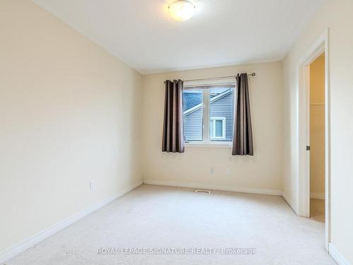 6366 Dilalla Cres, Niagara Falls, ON - Indoor Photo Showing Other Room