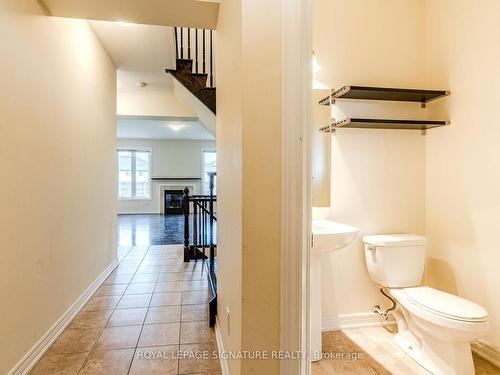 6366 Dilalla Cres, Niagara Falls, ON - Indoor Photo Showing Bathroom