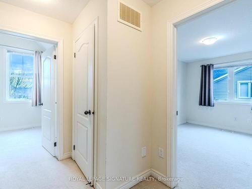 6366 Dilalla Cres, Niagara Falls, ON - Indoor Photo Showing Other Room