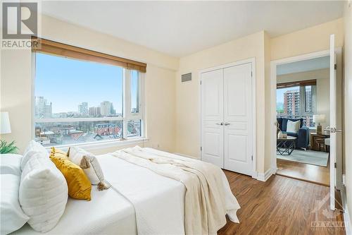 200 Besserer Street, Ottawa, ON - Indoor Photo Showing Bedroom