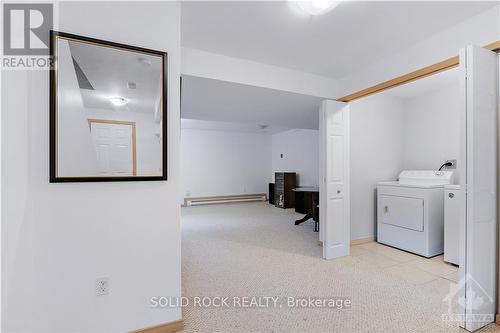 2581 Raymond Street, Clarence-Rockland, ON - Indoor Photo Showing Laundry Room