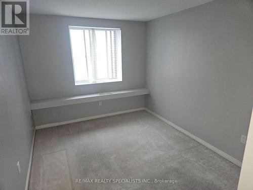 614 - 6720 Glen Erin Drive, Mississauga, ON - Indoor Photo Showing Other Room