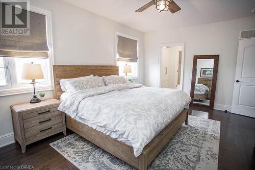 22 Wilmot Road, Brantford, ON - Indoor Photo Showing Bedroom