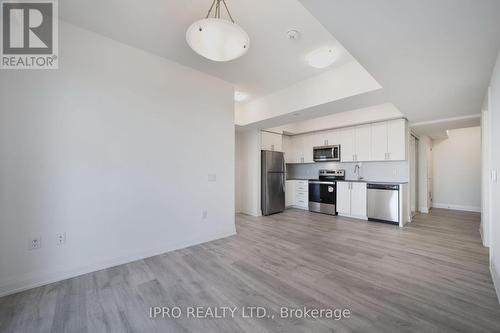 320 - 9700 Ninth Line, Markham, ON - Indoor Photo Showing Kitchen