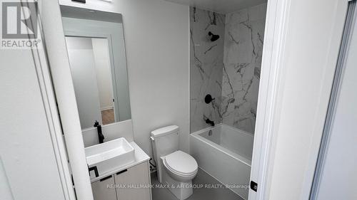 2708 - 1285 Dupont Street, Toronto, ON - Indoor Photo Showing Bathroom