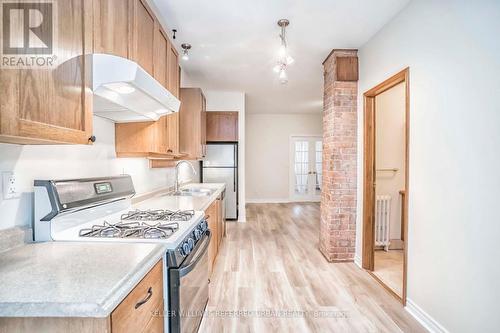 Main - 226 Harvie Avenue, Toronto, ON - Indoor Photo Showing Kitchen With Upgraded Kitchen