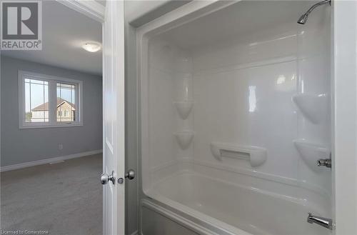 901 Bamford Terrace, Peterborough, ON - Indoor Photo Showing Bathroom