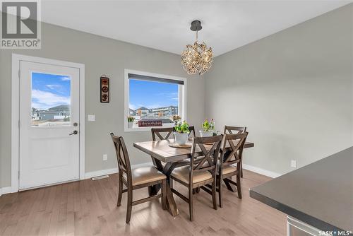 358 Arscott Crescent, Saskatoon, SK - Indoor Photo Showing Dining Room