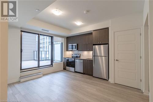 1415 Dundas Street E Unit# 201, Oakville, ON - Indoor Photo Showing Kitchen